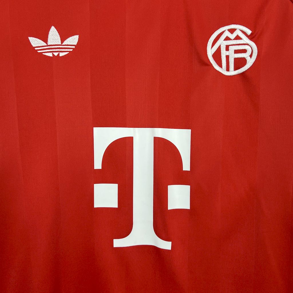 FC Bayern Munich guarda-redes 2025-26