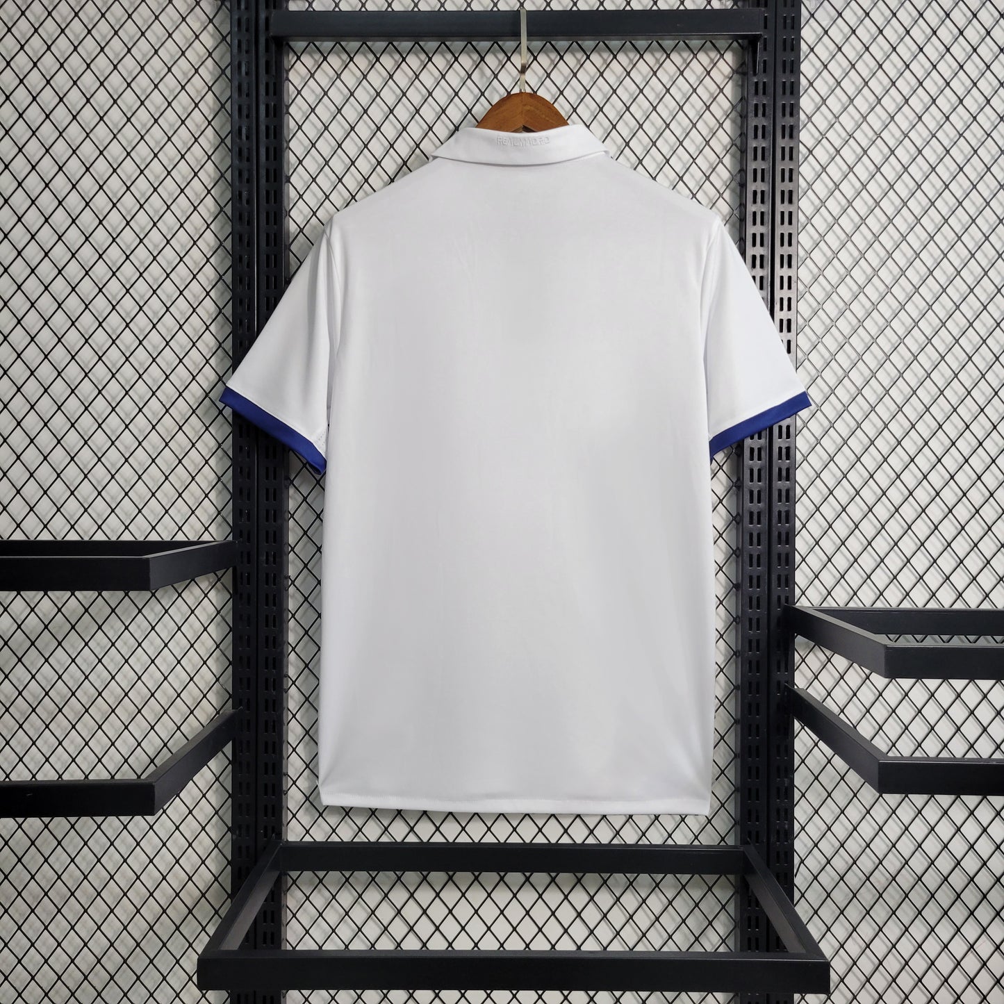 Real Madrid retro 2016-17