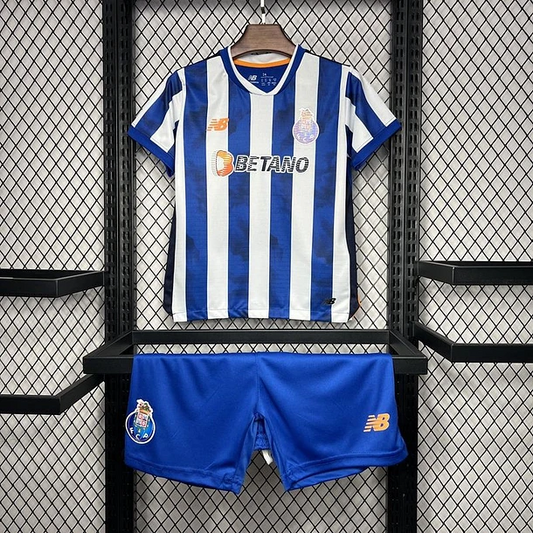 Equipación infantil del Porto 2024-25
