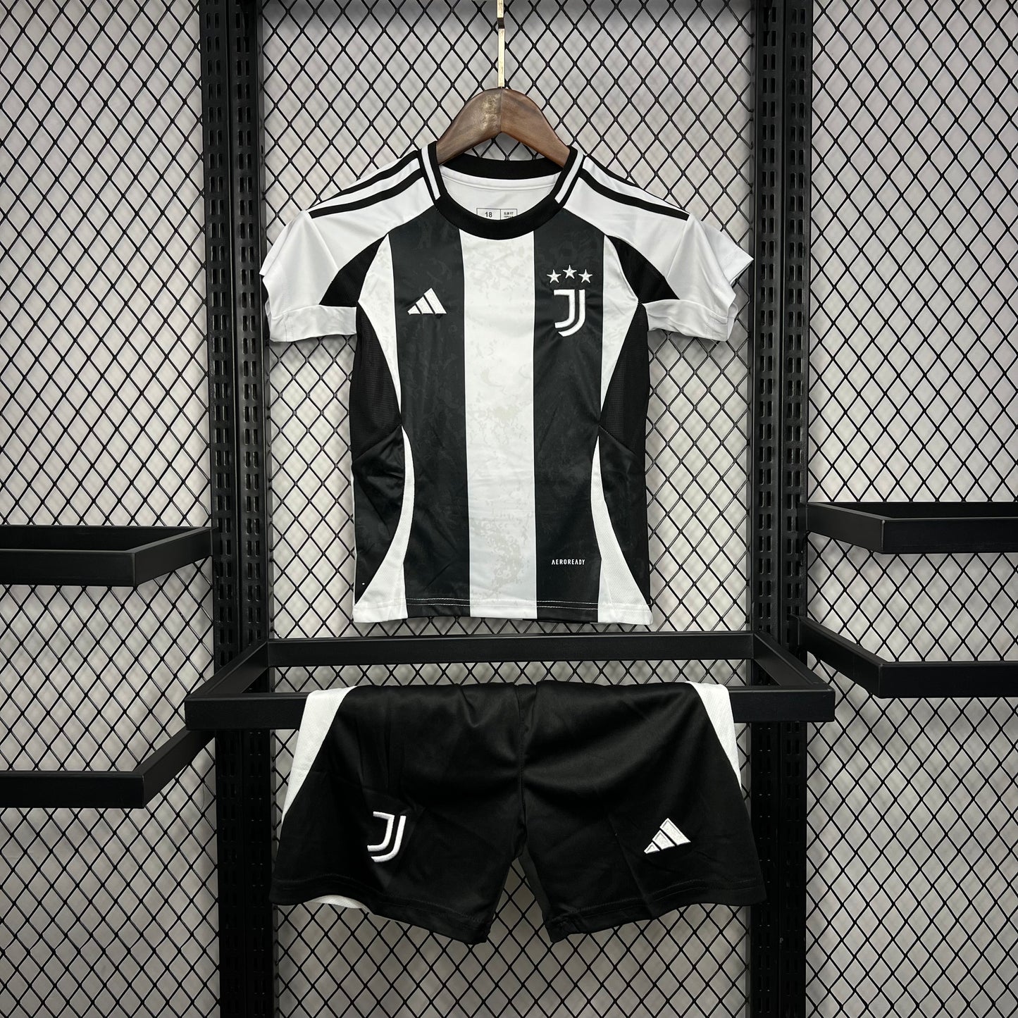 Juve Kids Kit 2024-25