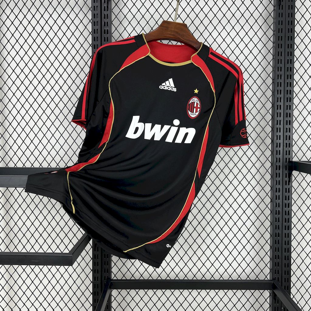 AC Milão retro 2006-07