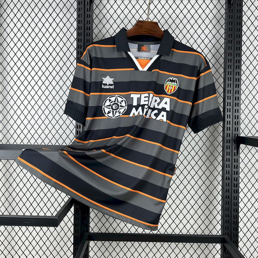 Valencia retro 1999-00