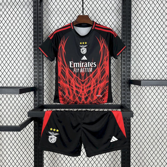 Equipación infantil del SL Benfica 2025-26