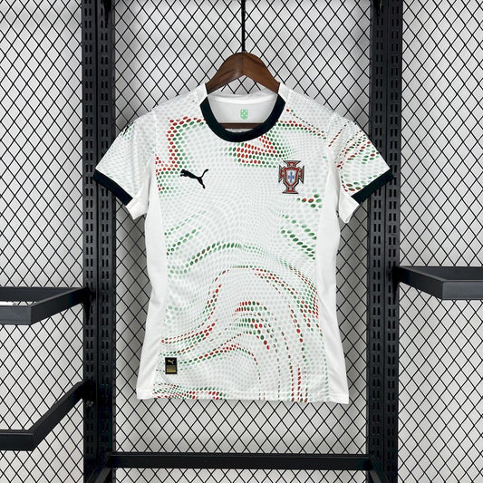 Mujer alternativa portuguesa 2025 
