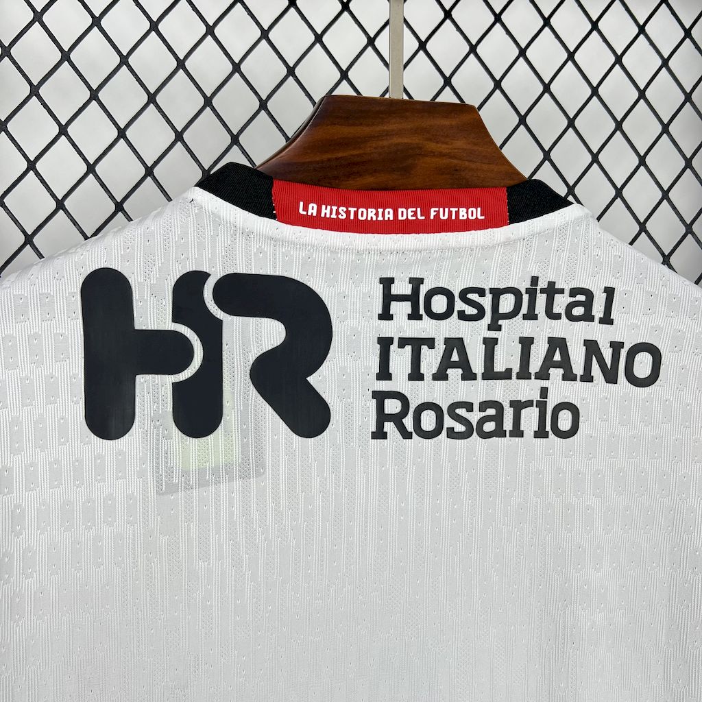 Alternativa de Newell Old Boys 2025-26