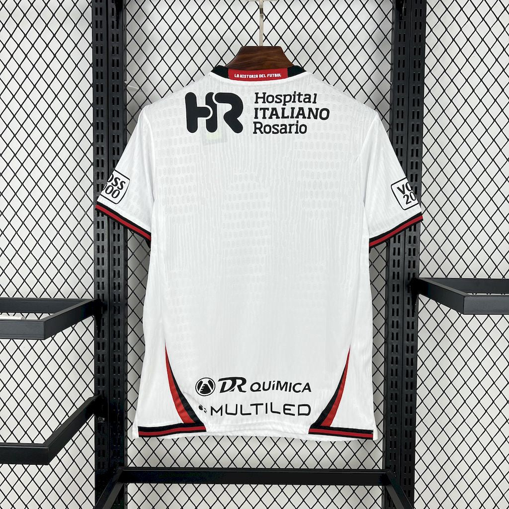 Alternativa de Newell Old Boys 2025-26