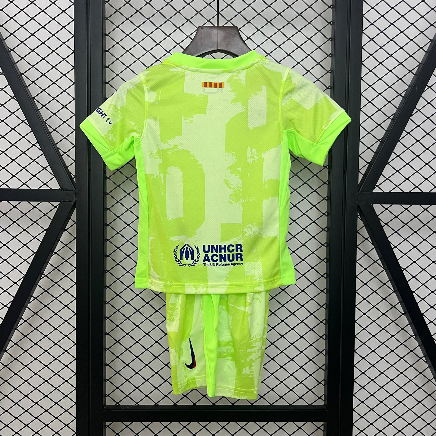 Equipación infantil del FC BCN 2024-25