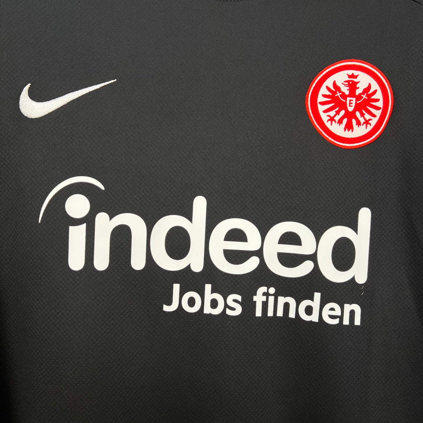 Eintracht Frankfurt alternativa 2024-25