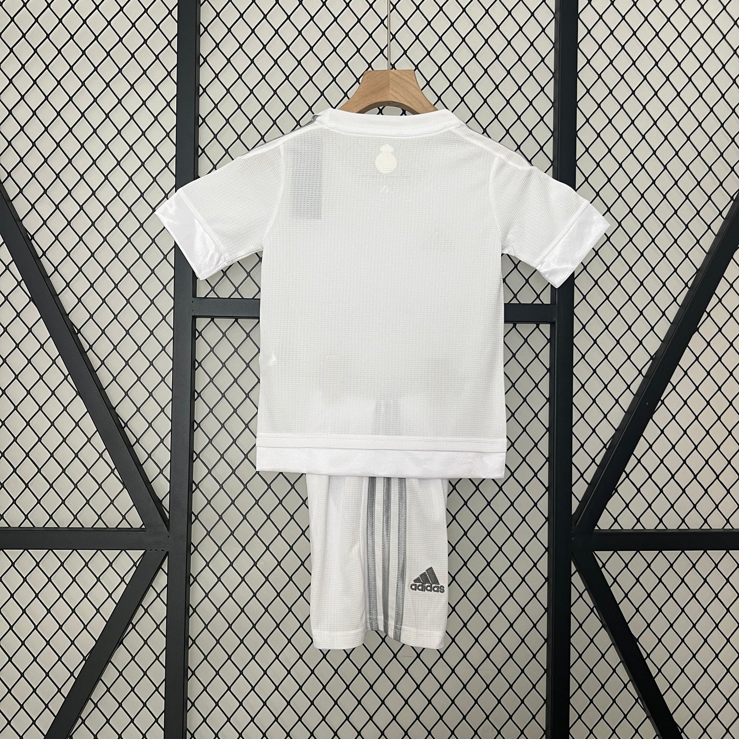 Real Madrid Kit Criança Retro 2015-16