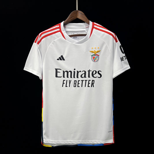 SL Benfica alternativa 2023-24_Stock