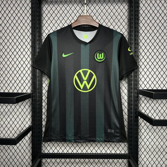 Wolfsburgo alternativa 2024-25