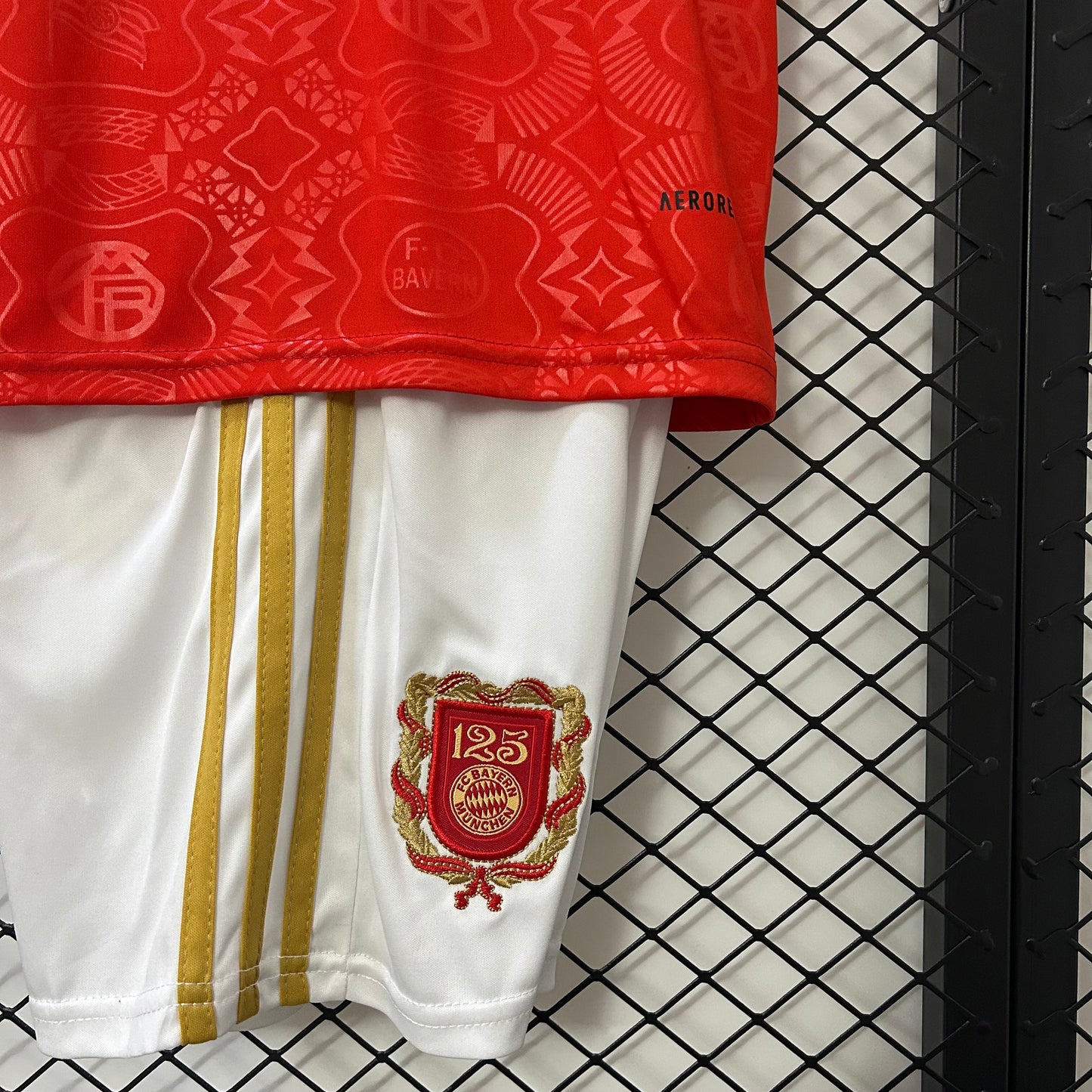 FC Bayern Munich Kit Criança 125th Anniversary 2025-26