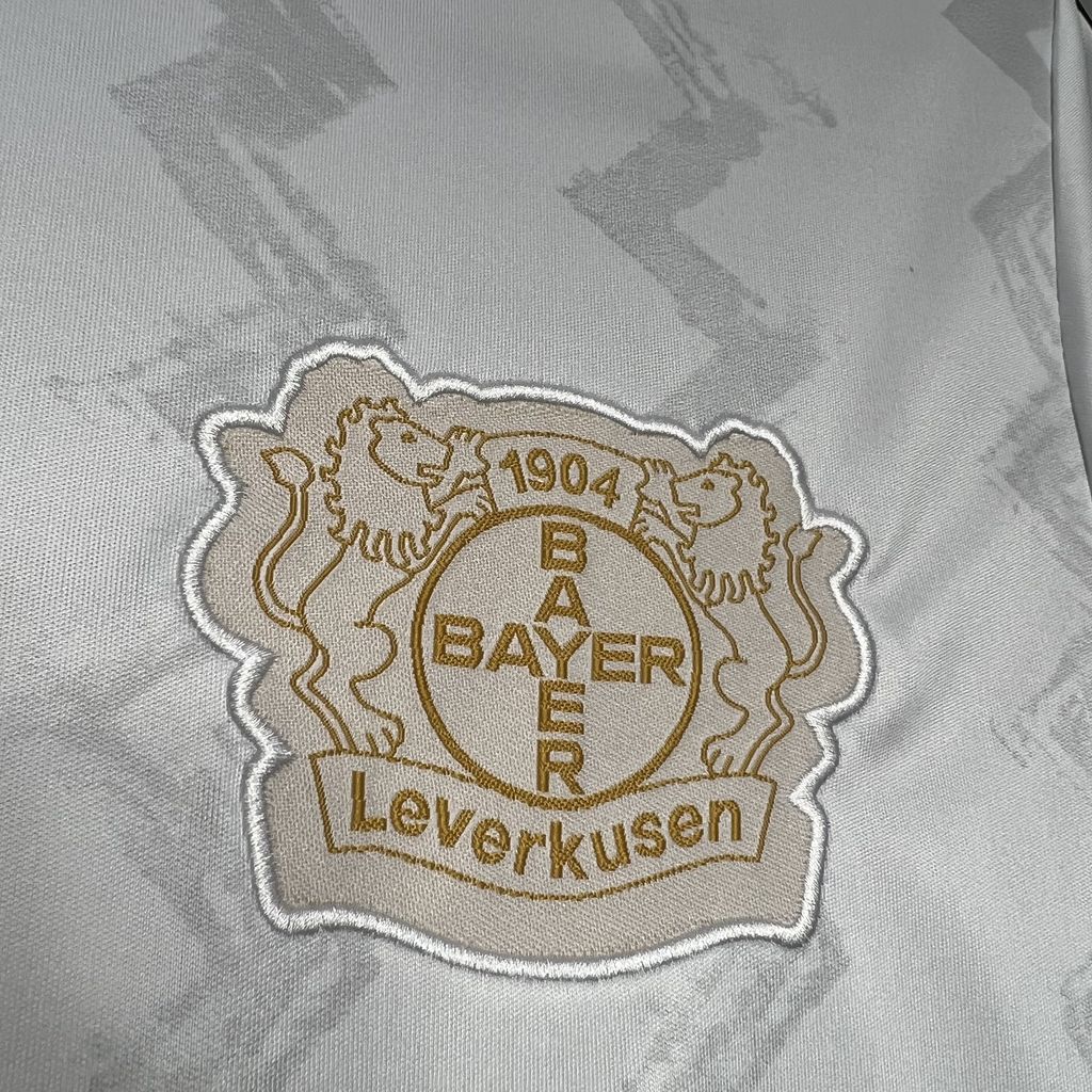 FC Bayern Leverkusen alternativa 2024-25