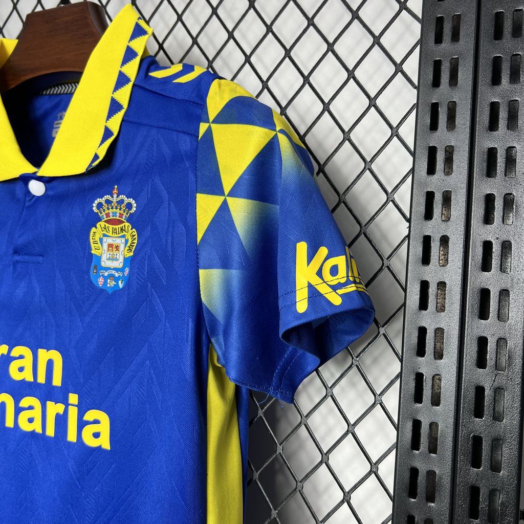 Las Palmas Kids Kit 2024-25