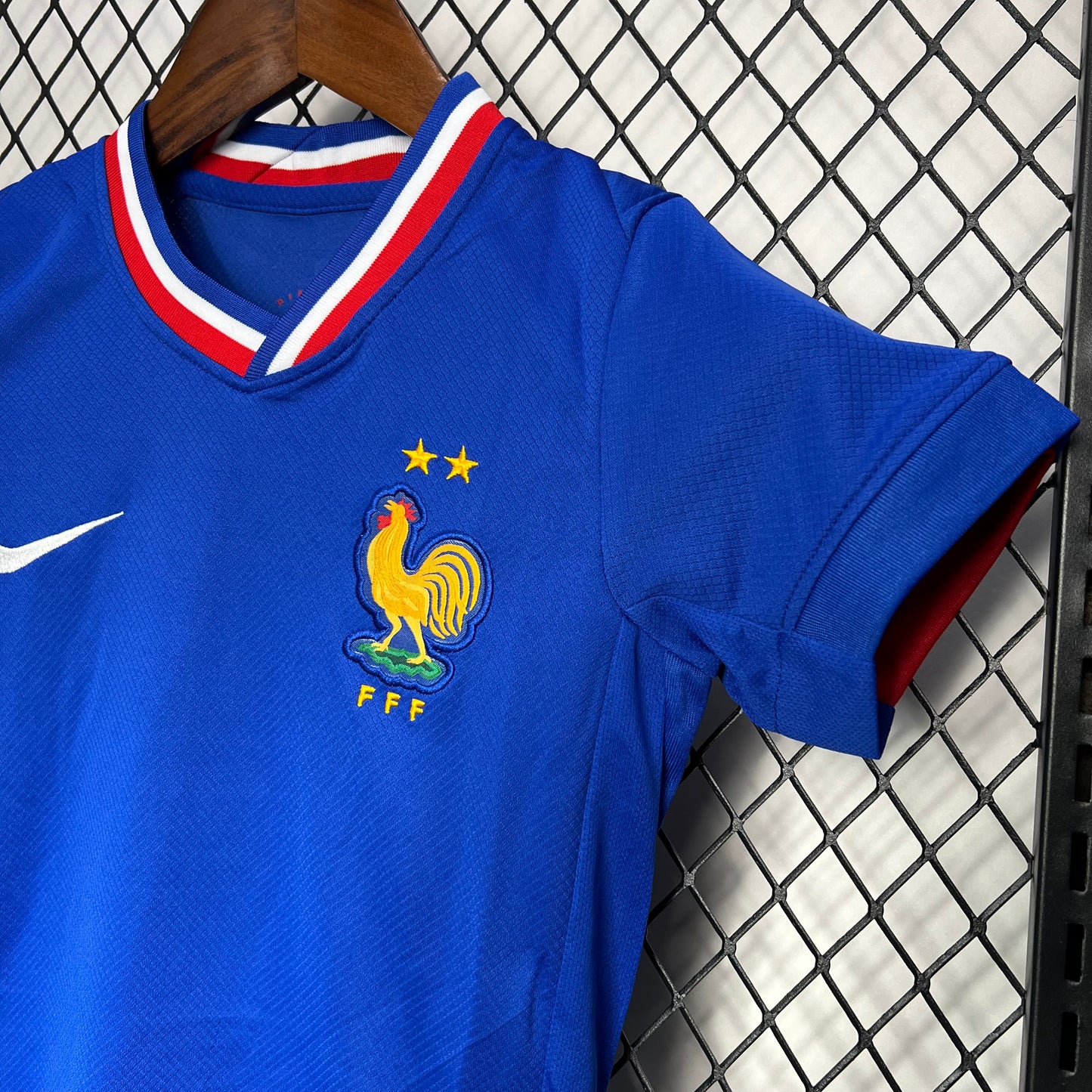 Equipación infantil Francia 2024-25