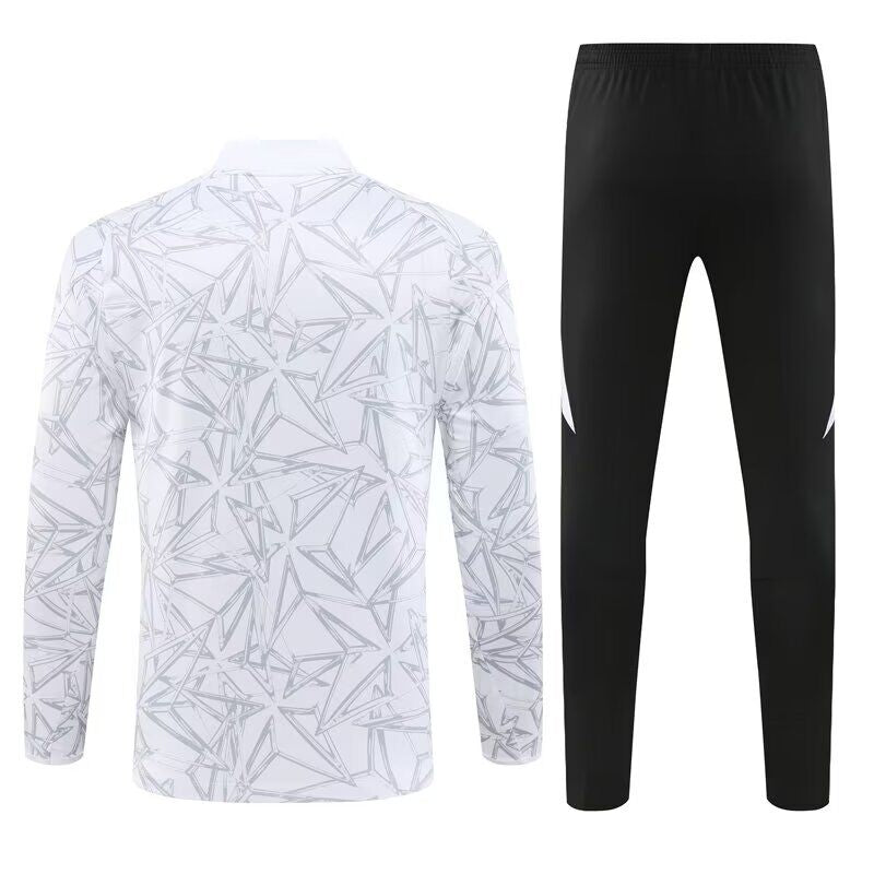 Real Madrid 2024 Tracksuit - 1/2 Zip